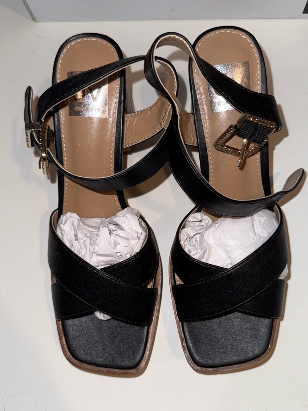 Dolce Vita  Women's Strappy Leather Sandals with Buckle